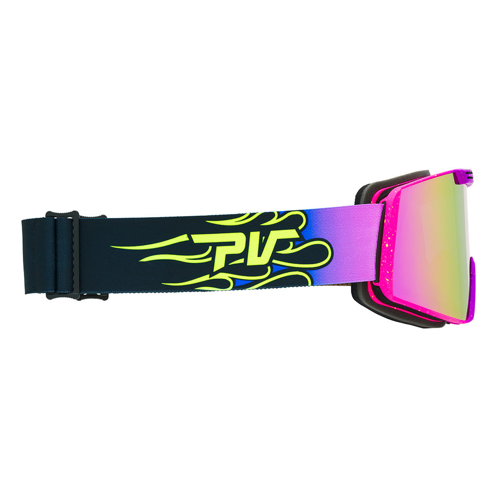 Backslap_93_combustion_pink_large_product_3_right_b3e44e80-fc7a-4c28-9f16-d2ab2da46839