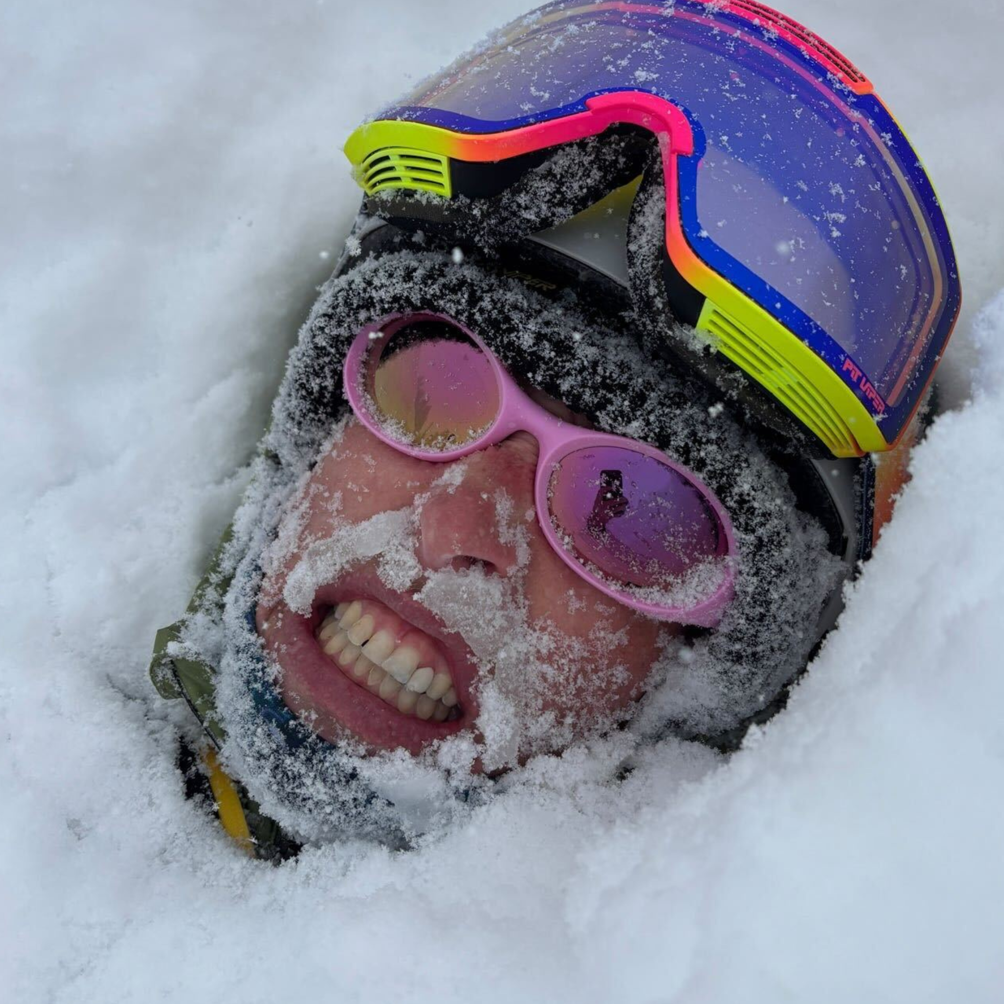 juicy_slammer_snow_lifestyle