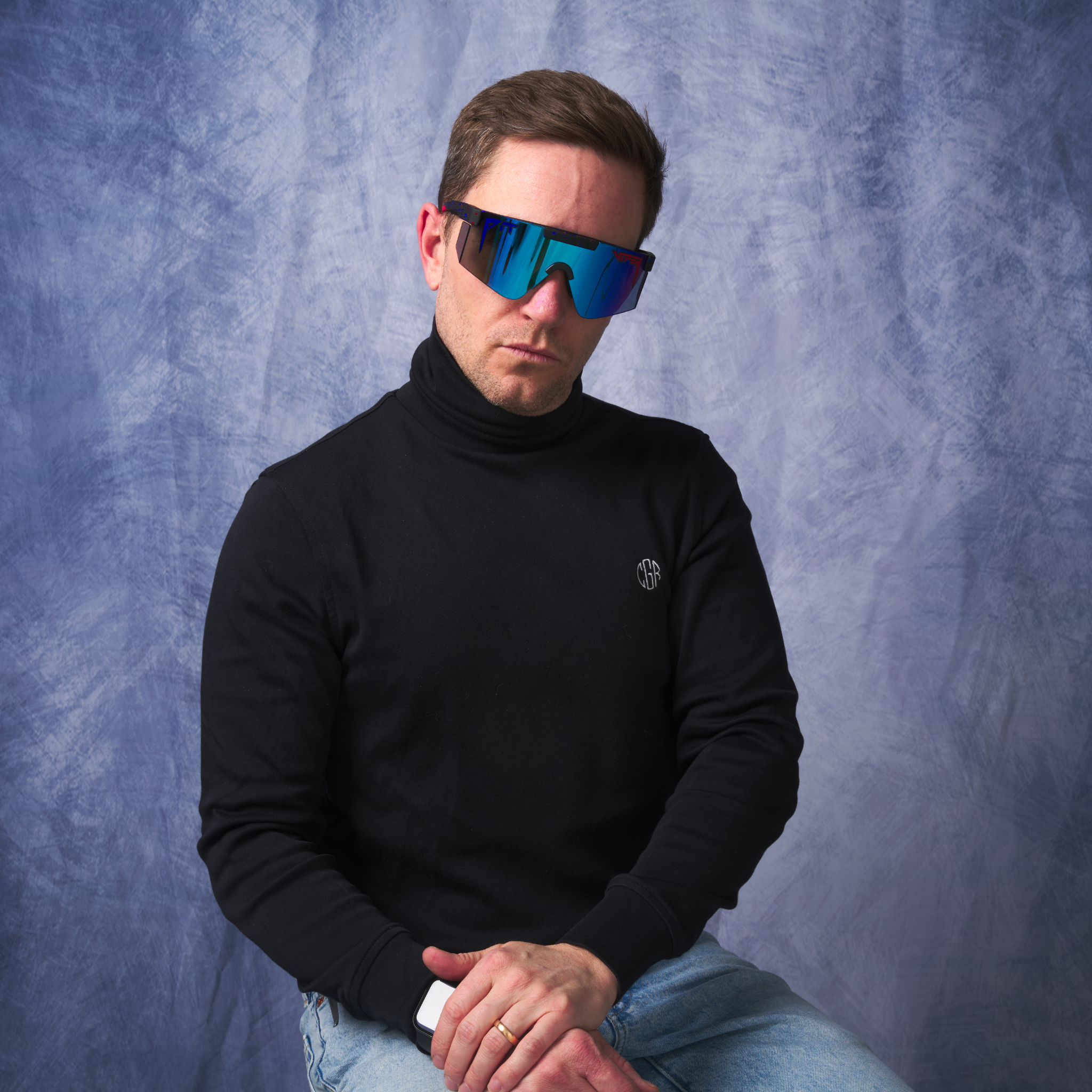 peacekeeper-original-2.0-regular-z87-blue-lifestyle