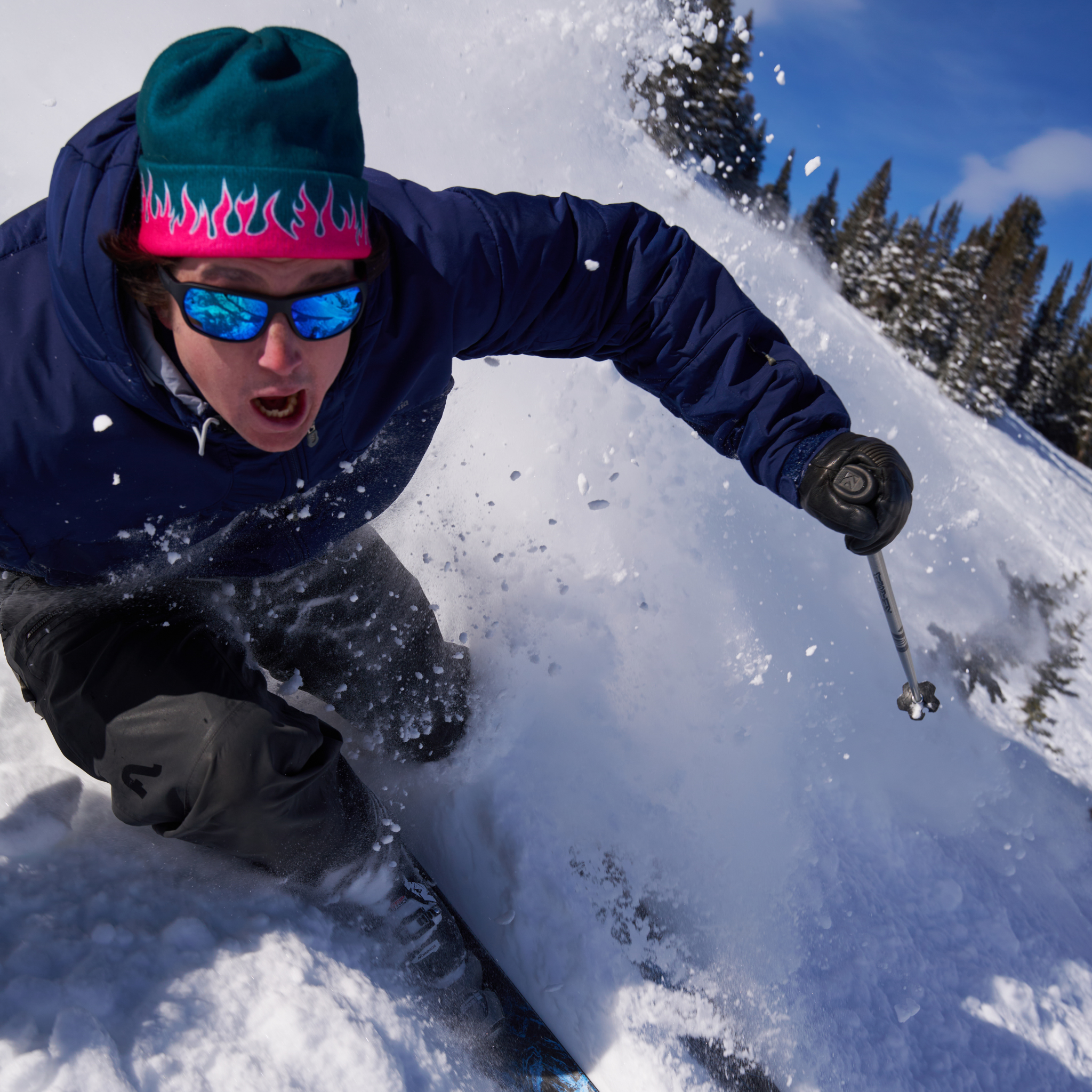the_exec_somox_hdpv_polarized_blue_lifestyle_2